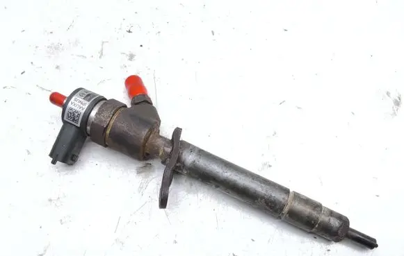 Volvo XC90 Fuel injector 30750283 0445110251