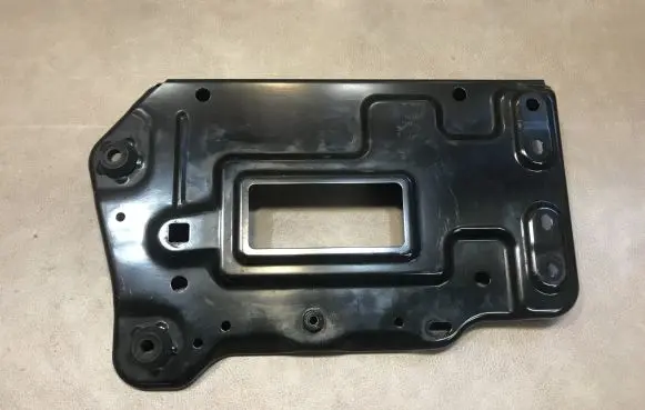 Battery box tray