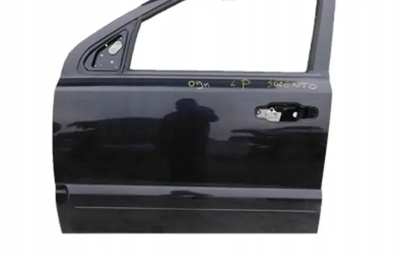 KIA Sorento Front door
