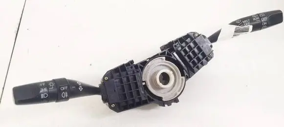 Wiper turn signal indicator stalk/switch