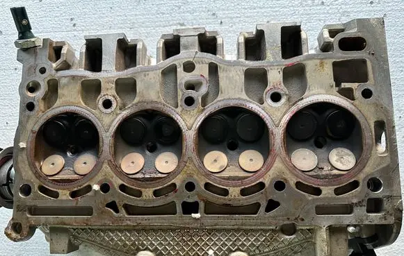 Volkswagen Tiguan Engine head 04E103404AE