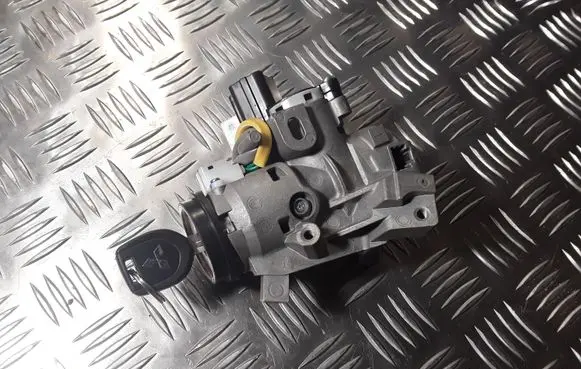 Mitsubishi Space Star Ignition lock