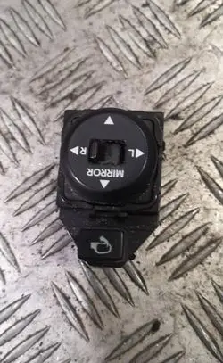 KIA Sportage Wing mirror switch 4914801110
