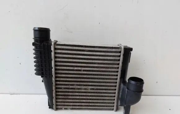 Peugeot 3008 II Intercooler radiator P9675627980