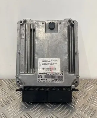 Audi A8 S8 D4 4H Engine control unit/module 4H0907560C 4H0907560 0261S05889