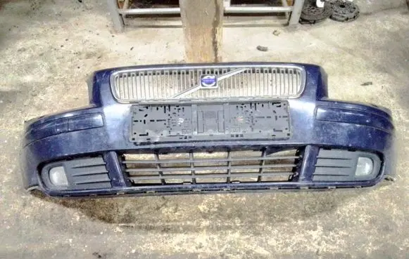 Volvo V50 Front bumper