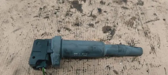 BMW 1 E82 E88 High voltage ignition coil 0221504471