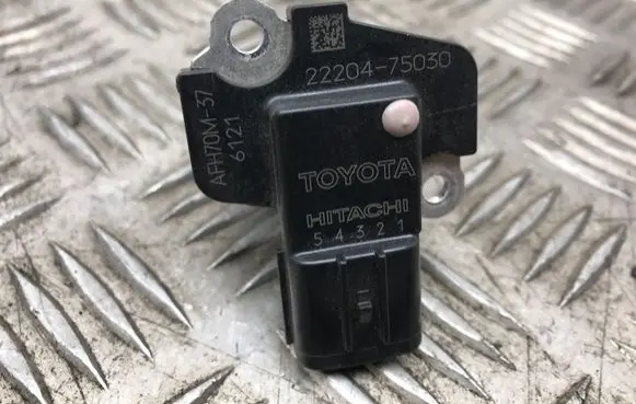 Toyota Prius (XW50) Mass air flow meter 2220475030