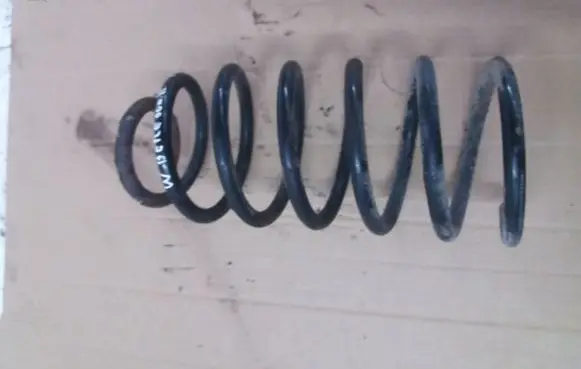 Volkswagen New Beetle Front coil spring