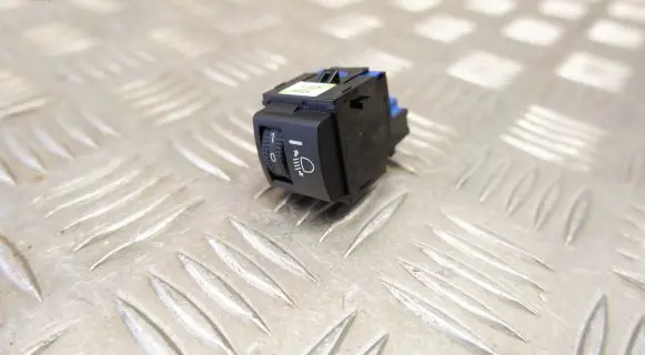 Toyota Yaris Cross Headlight level height control switch 841520D290