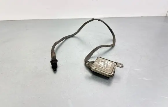 Mercedes-Benz S W222 Lambda probe sensor A0009051612