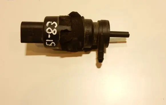 Audi A6 S6 C6 4F Windscreen/windshield washer pump 1J5955651 5183