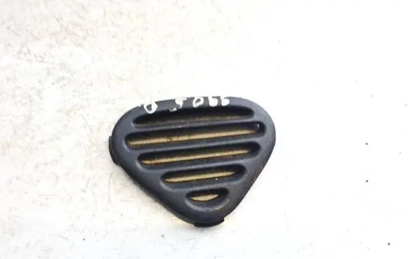 Peugeot 406 Dashboard side air vent grill/cover trim 9616428577