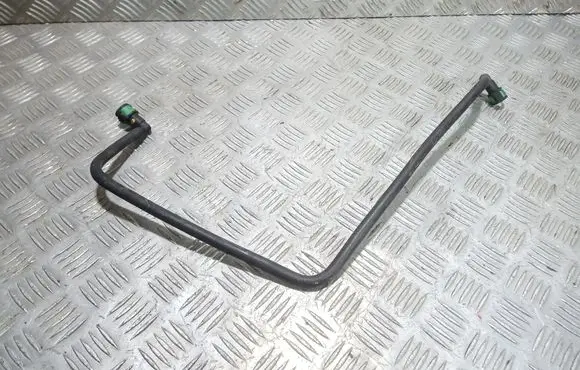 Jeep Patriot Fuel line pipe