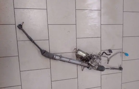 Peugeot 1007 Steering rack 6200000059