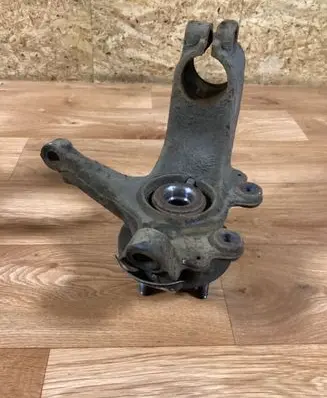 Ford Focus Front wheel hub spindle knuckle 3M513K171