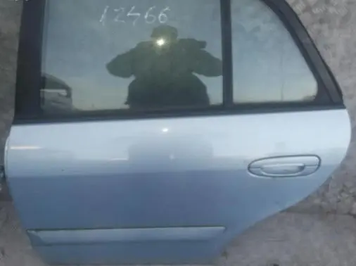 Mazda 626 Rear door