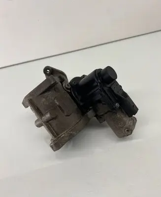 Skoda Octavia Mk2 (1Z) EGR valve 03G131501N 70067804U 03G129637A
