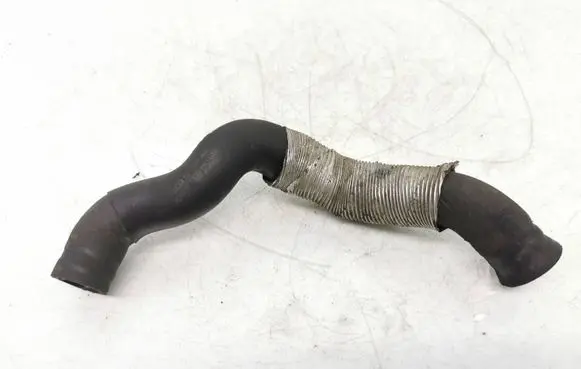 Volkswagen PASSAT B6 Engine coolant pipe/hose 3c0122157aa