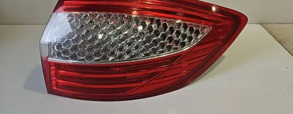 Ford Mondeo MK IV Rear/tail lights 7S7113404B
