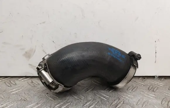 Volkswagen Eos Intercooler hose/pipe 1K0145762EL