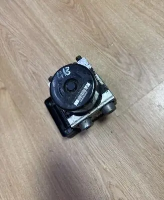 Chevrolet Captiva ABS Pump 96851851 25039922974