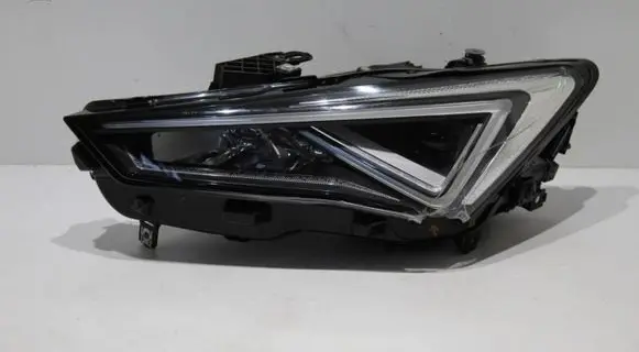 Seat Leon IV Headlight/headlamp 5FB941007G 90188325 011D02A0