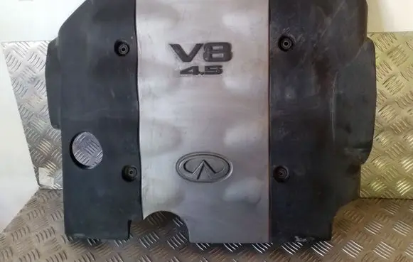 Infiniti FX Engine cover (trim)