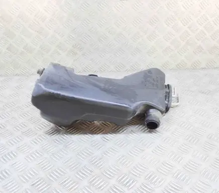 Mercedes-Benz E W213 Windshield washer fluid reservoir/tank A2058690220 A2058600260