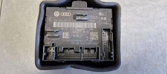 Audi A7 S7 4G Door control unit/module 4G8959793F