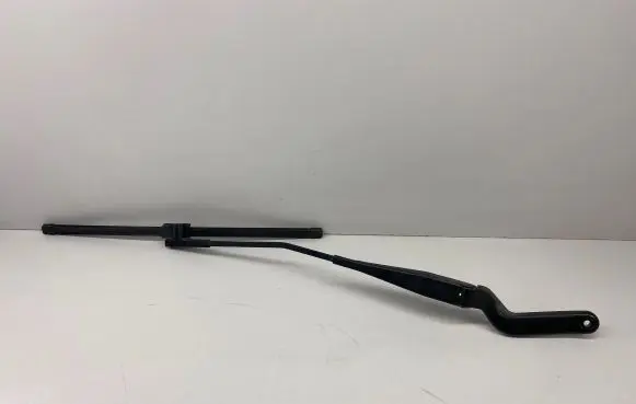 Ford C-MAX I Front wiper blade arm 3M5117526AB