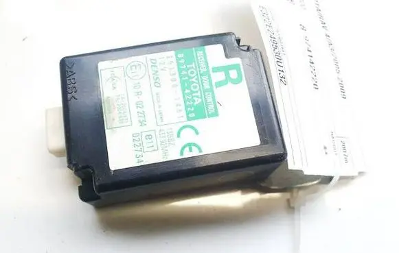 Toyota RAV 4 (XA30) Door control unit/module 8974142220