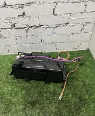 Audi Q7 4M Hybrid / electric car battery 4M0010006B