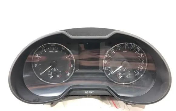 Speedometer (instrument cluster)