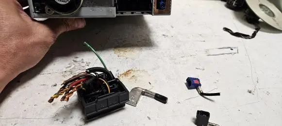 BMW 3 E90 E91 Sound system wiring loom 1241766 9117533
