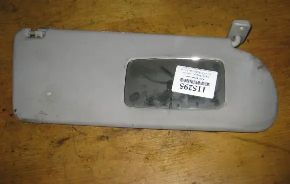 Opel Omega A Sun visor