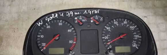 Volkswagen Golf IV Speedometer (instrument cluster) 1J0919931D 0263611030 SA00731011648048