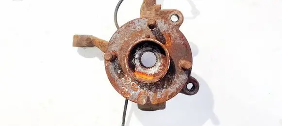 Ford Fiesta Front wheel hub 