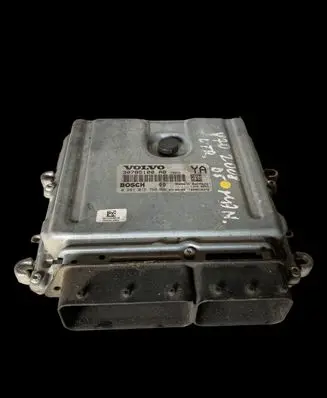 Volvo V70 Engine control unit/module 0281012765 30785100B 13760252