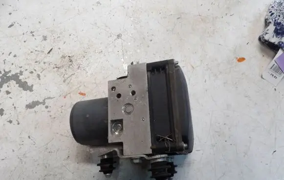 Audi A8 S8 D4 4H ABS Pump 4H0907379A