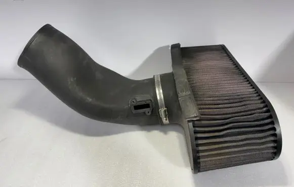 Chevrolet Corvette C6 Air intake duct part F045A8 F40N8