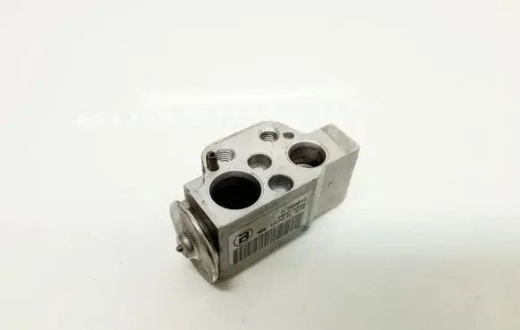 Air conditioning (A/C) expansion valve