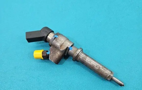 Peugeot 307 Fuel injector 9636819380 IMPRK1465550