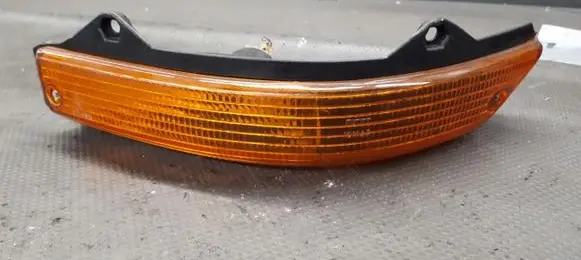 BMW 5 E12 Front indicator light