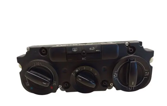 Volkswagen Touran I Climate control unit