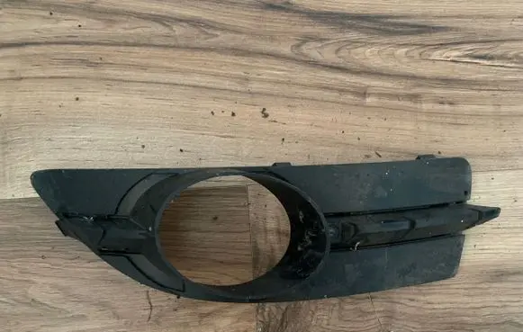 Volkswagen Eos Tow hook cap/cover 1Q0853665B