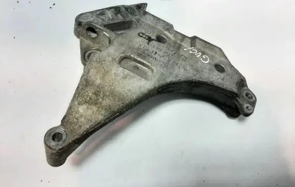 Volkswagen PASSAT CC Engine mounting bracket 03L199207