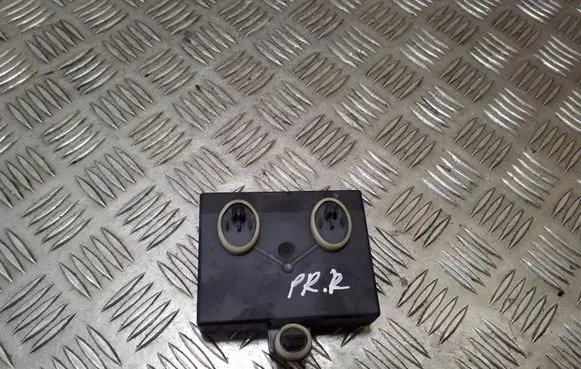 Volkswagen PASSAT B8 Door control unit/module 5Q0959393B