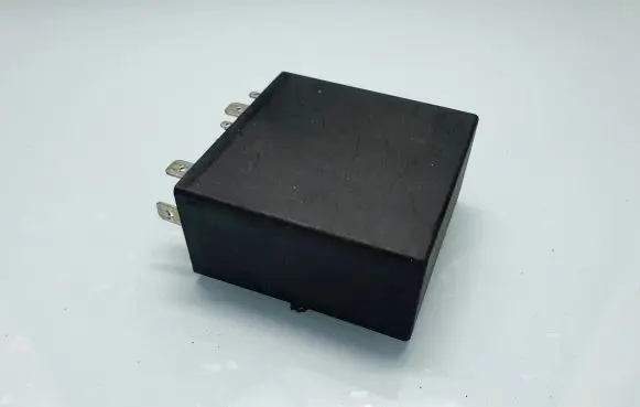 Volkswagen Golf IV Other relay 4B0955531A 72WA401