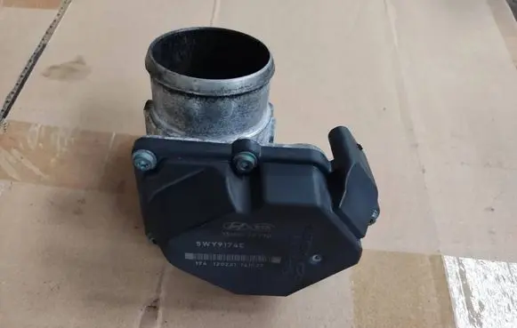 KIA Optima Throttle valve 5WY9174E 351002A900 120221127